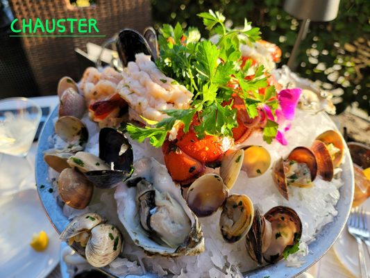 Vigilucci's Seafood & Steakhouse by null