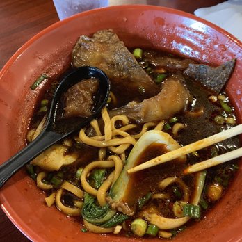 Corner Beef Noodle House - Half beef half tendon noodle soup. What it looks like when it is halfway done. - Taiwanese Near Me - El Monte, California Corner Beef Noodle House - Half beef half tendon noodle soup. What it looks like when it is halfway done. - Taiwanese Near Me - El Monte, California