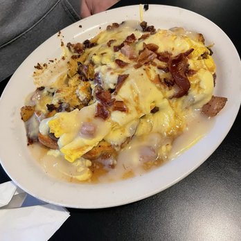 Campfire Grill - Breakfast Garbage Plate - American Near Me - Depew, New York