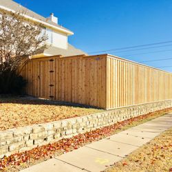 Affordable Fence Company - 8' Board On Board - Catwalk - Standard Gate - Steps