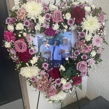 Chase Flower Shop - Florists Near Me - Fresno, California