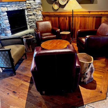 Caribou Coffee - Interior comfortable leather chairs - Coffee & Tea Near Me - Rochester, Minnesota Caribou Coffee - Interior comfortable leather chairs - Coffee & Tea Near Me - Rochester, Minnesota