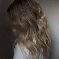 Salon 235 - Highlight