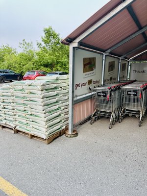 Yummy Market by null