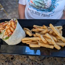Rafiki Tiki - Buffalo chicken wrap & fries