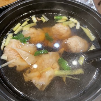 E Noodle Chinatown - 31. Shrimp Wonton Soup - Hong Kong Style Cafe Near Me - New York, New York E Noodle Chinatown - 31. Shrimp Wonton Soup - Hong Kong Style Cafe Near Me - New York, New York