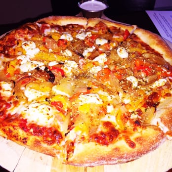 Yellow Belly - Roasted pepper pizza - Absolutely divine - American Near Me - Santa Barbara, California Yellow Belly - Roasted pepper pizza - Absolutely divine - American Near Me - Santa Barbara, California