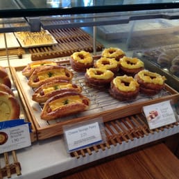 Croissant Donut