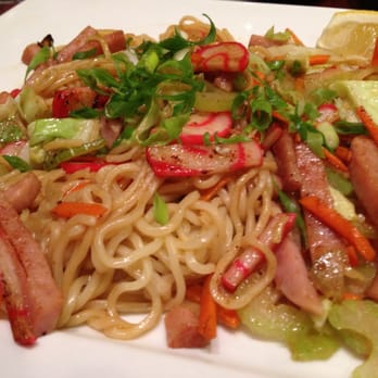 Asahi Grill - Fried saimin - Breakfast & Brunch Near Me - Honolulu, Hawaii