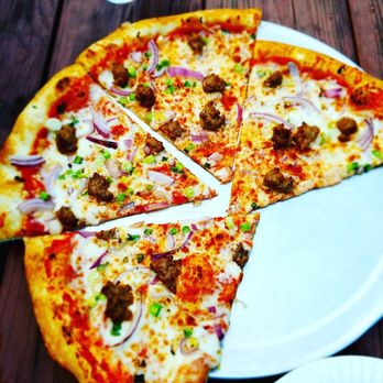 Rovente Pizzeria - Pizza Near Me - Portland, Oregon Rovente Pizzeria - Pizza Near Me - Portland, Oregon