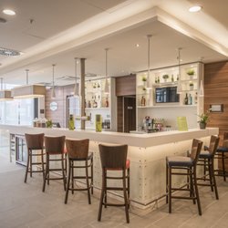 Hampton by Hilton Hamburg City Centre - Bar Area