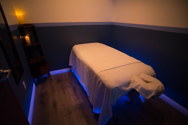 Sparadise La Brea by null