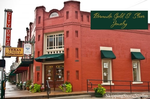 Slide of Integrity Roofing & Construction