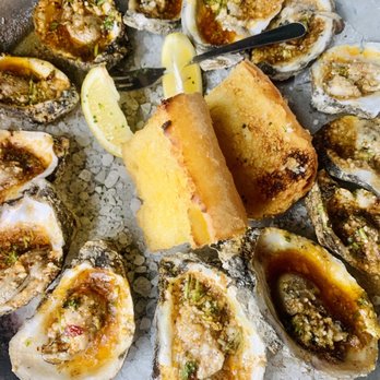 Half Shell Oyster House - Seafood Near Me - Biloxi, Mississippi