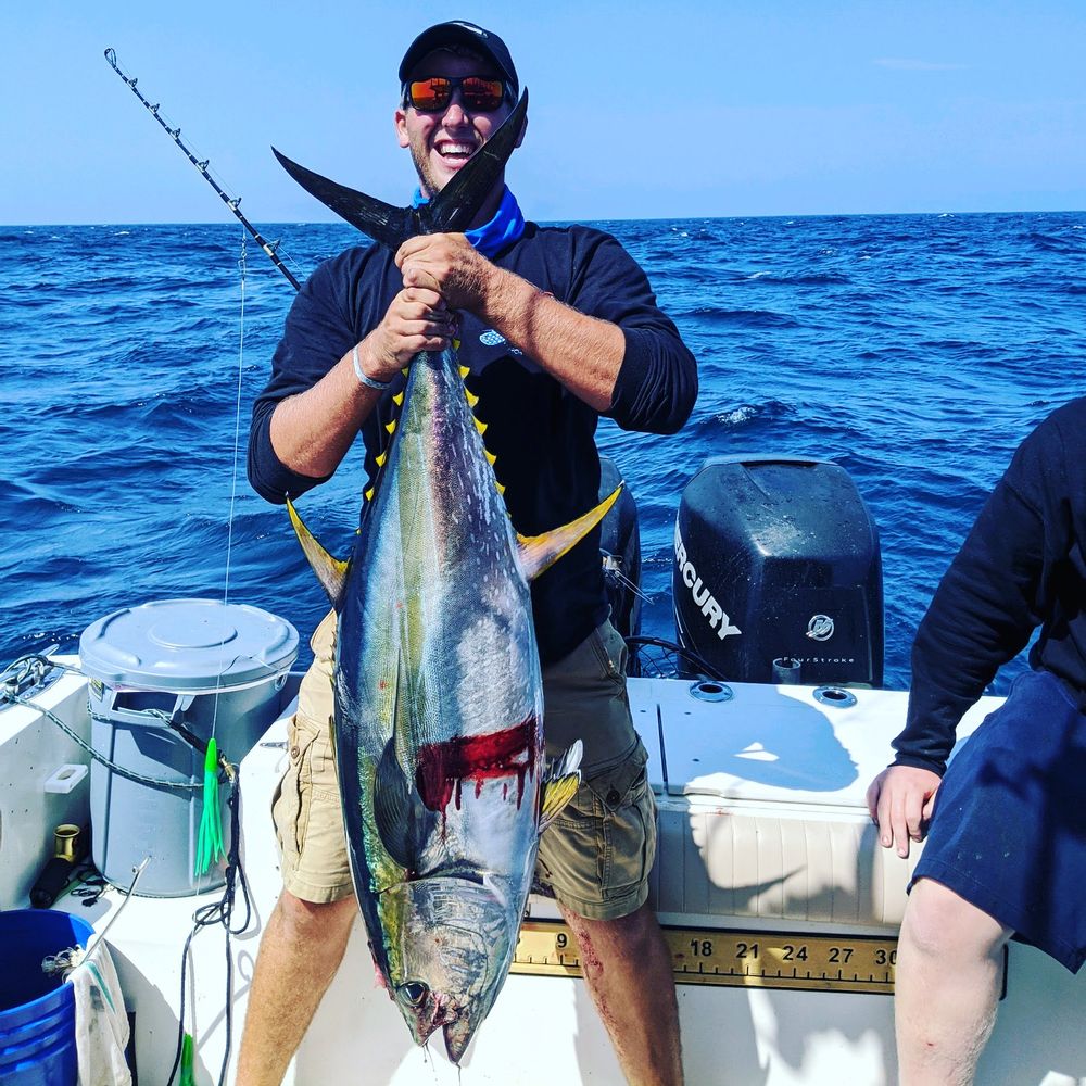 Reel Busy Sport Fishing Logo