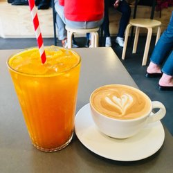 Caneat Cafe - Arnold Palmer & flat white