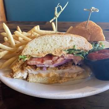 The Tipsy Trout - Chicken sandwich - American Near Me - Basalt, Colorado