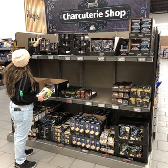 ALDI - Seasonal NOV2023 - Grocery Near Me - Alhambra, California