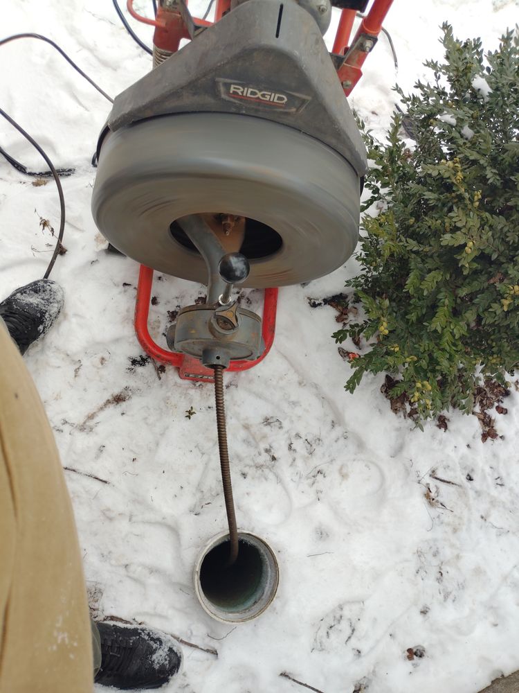 Slide of M & M Maintenance