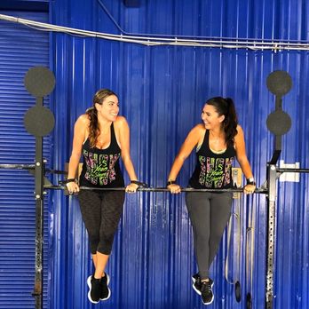 Showdown Training Club - Kipping it real! - Trainers Near Me - Davie, Florida