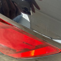 Benny's Car Wash & Oil Change - Scratch 1