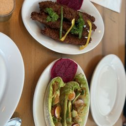 Lettuce wraps and Akra