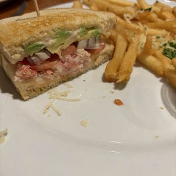 Rose's Bar and Grill - Hot crab sandwich. Not artisan sourdough, but light, fresh and tasty! - Seafood Near Me - Morro Bay, California Rose's Bar and Grill - Hot crab sandwich. Not artisan sourdough, but light, fresh and tasty! - Seafood Near Me - Morro Bay, California