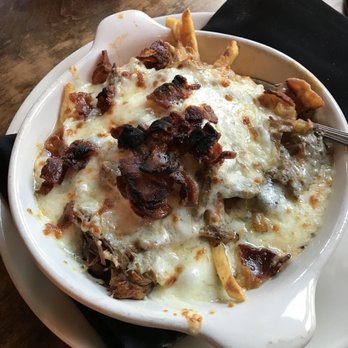 Bankhead Brewing - Brisket Fries - Brewpubs Near Me - Rowlett, Texas