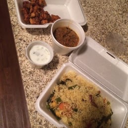 Onion Pakoda Plate
