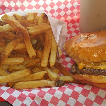 Small Cheval- Wicker Park - Bacon Cheeseburger & Fries - Burgers Near Me - Chicago, Illinois Small Cheval- Wicker Park - Bacon Cheeseburger & Fries - Burgers Near Me - Chicago, Illinois