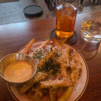 NBetween - Cocktail Bars Near Me - New York, New York