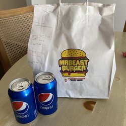 MrBeast Burger - Everything was sealed to keep the food warm. Lots of napkins.