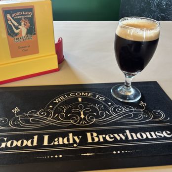 Good Lady Brewhouse - Beer Bar Near Me - Beloit, Ohio
