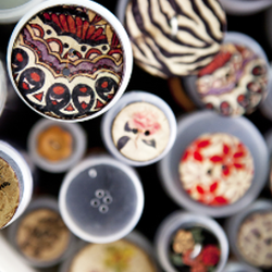 Fils & Taffetas - Large gamme de Boutons
