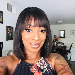 Hair To The Max - I love my haircut I got today. Ofelia has been cutting my hair for years. She's one of the best in the business