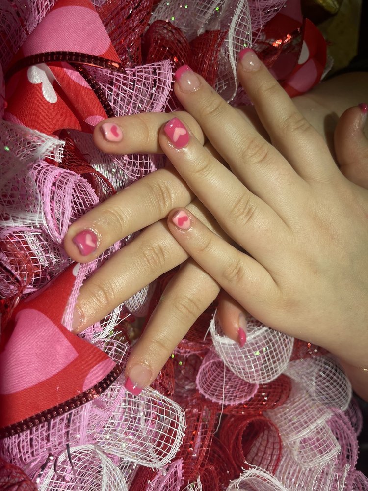 HOT GREEN TEA NAILS & SPA Updated September 2024 27 Photos & 69