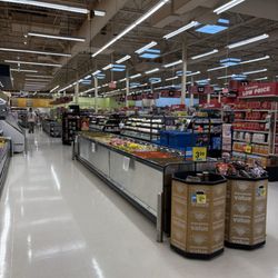 Price Chopper - Much bigger