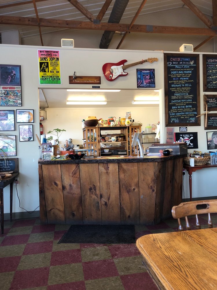 Grapevine Grille, Middlebury Roadtrippers