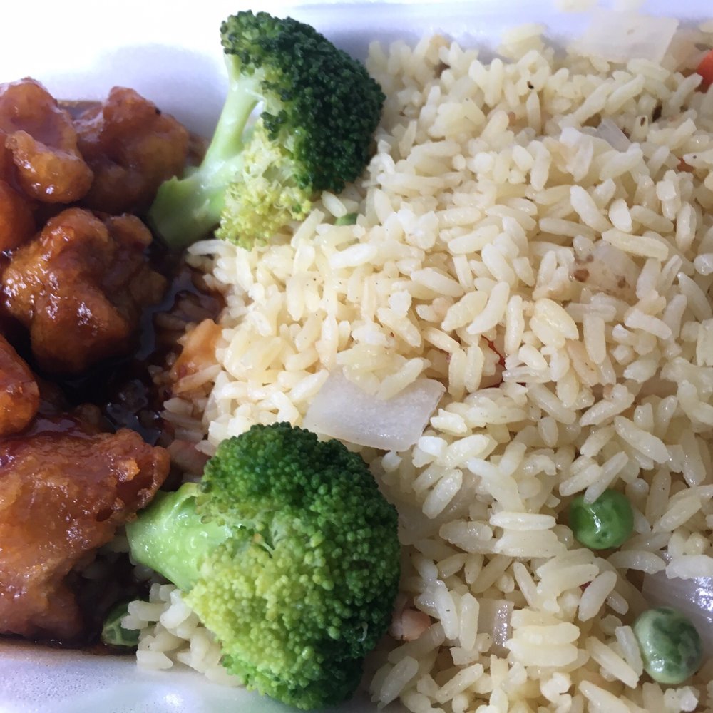 Bamboos - General tso chicken- not at all spicy - Chinese Near Me - Gainesville, Florida Bamboos - General tso chicken- not at all spicy - Chinese Near Me - Gainesville, Florida