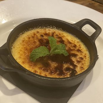 Roadhouse Pub & Eatery - Creme brûlée - Gastropubs Near Me - Jackson, Wyoming