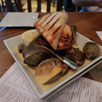 Ideal Tavern - Clams, best I've had in a very long time. - New American Near Me - Southington, Connecticut Ideal Tavern - Clams, best I've had in a very long time. - New American Near Me - Southington, Connecticut