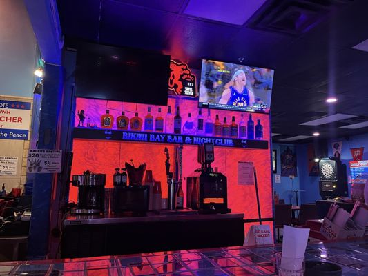 Bikini Bay Sports Bar & Grill by null