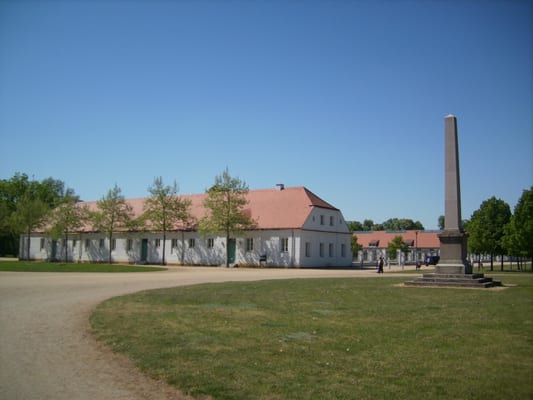 Schloss Neuhardenberg by null