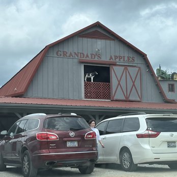 Grandad's Apples - Attraction Farms Near Me - Hendersonville, North Carolina Grandad's Apples - Attraction Farms Near Me - Hendersonville, North Carolina