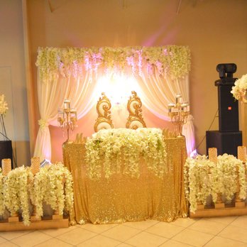 Flowers By Alis - The gorgeous setup that Alis created for our wedding! 5/28/17 - Florists Near Me - Modesto, California Flowers By Alis - The gorgeous setup that Alis created for our wedding! 5/28/17 - Florists Near Me - Modesto, California