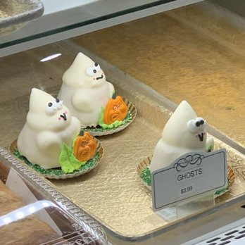 Deising's Bakery - Edible Halloween ghouls - Bakeries Near Me - Kingston, New York