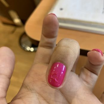 Divina Threading & Nail Salon - This were all taken in the salon while he berated me at the register - Waxing Near Me - Sunnyside, New York