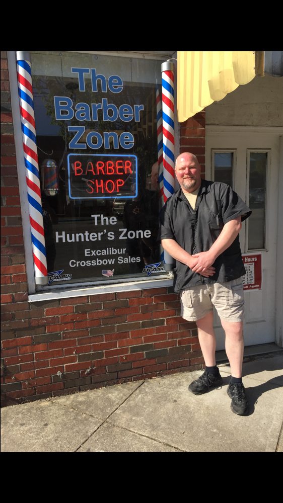 THE BARBER ZONE Updated September 2024 215A 6th Ave, Saint Albans