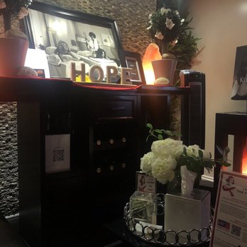 Spa Logic - upstairs waiting room - Hair Salons Near Me - Washington, DC, District of Columbia