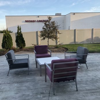 Courtyard by Marriott Cleveland Elyria - Patio - Hotels Near Me - Elyria, Ohio Courtyard by Marriott Cleveland Elyria - Patio - Hotels Near Me - Elyria, Ohio